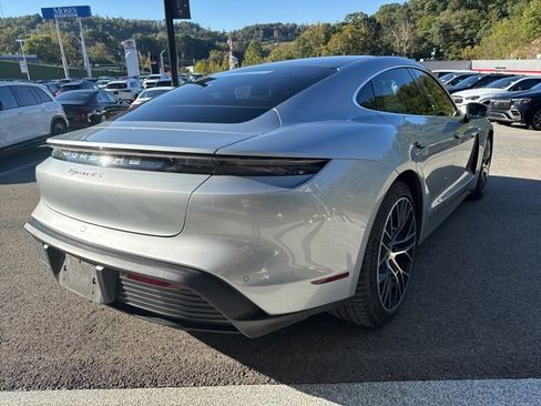 Used 2021 Porsche Taycan 4S image 5