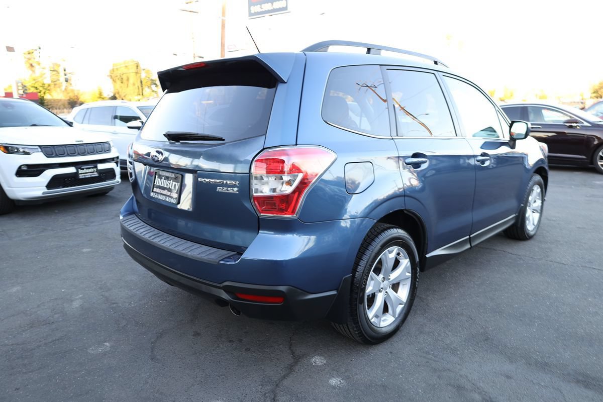 Used 2014 Subaru Forester 2.5i Limited AWD/4WD image 4