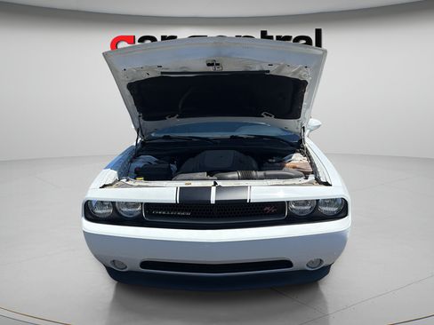 Used 2013 Dodge Challenger R/T RWD image 23