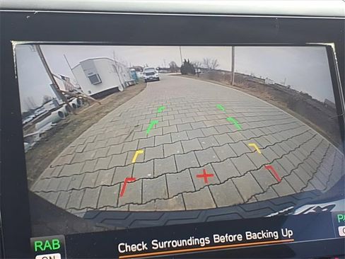 Used 2020 Subaru Forester Limited image 12