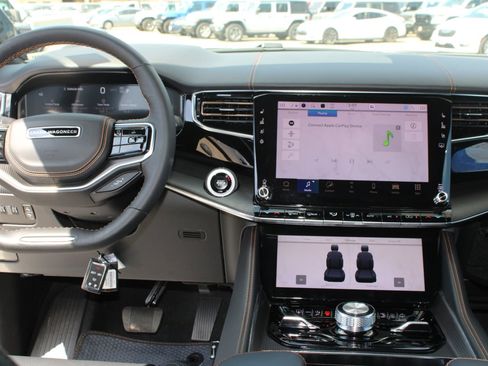 New 2025 Jeep Grand Wagoneer Series III w/ Rear Seat Video Group 1 image 15