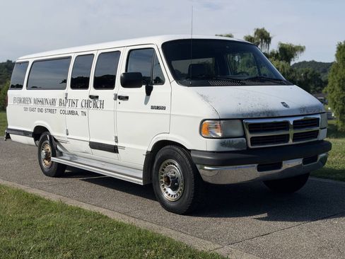Used 1994 Dodge B350 RWD image 18
