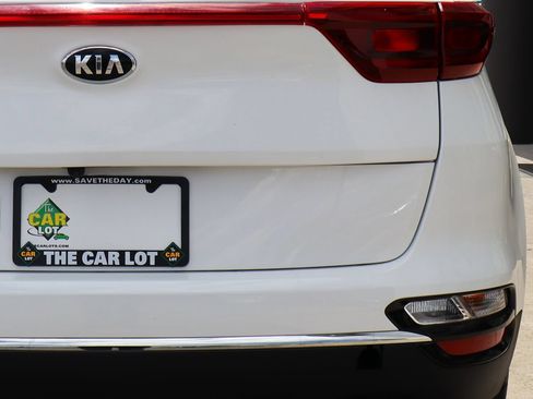 Used 2020 Kia Sportage EX FWD image 20