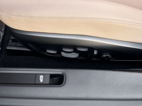 Used 2024 Porsche 911 Turbo image 34