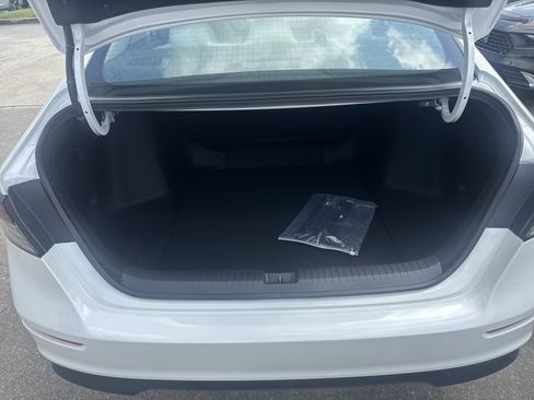 New 2026 Honda Accord LX image 7