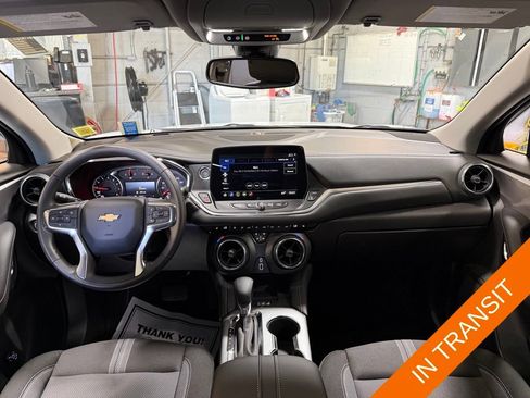Used 2026 Chevrolet Blazer LT w/ Convenience Package AWD/4WD image 5