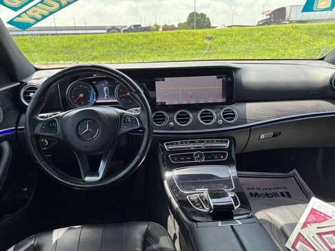 Used 2017 Mercedes-Benz E 300 4MATIC image 16