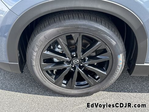 Used 2022 MAZDA CX-9 Carbon Edition image 14