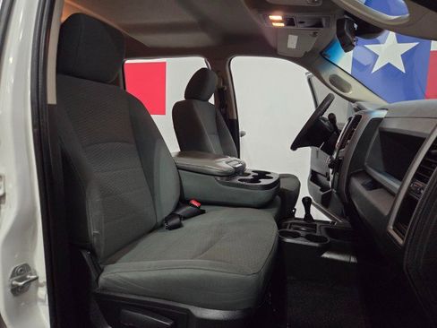 Used 2016 RAM 3500 Tradesman w/ Chrome Appearance Group image 68