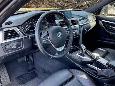 Used 2017 BMW 330i Sedan image 9