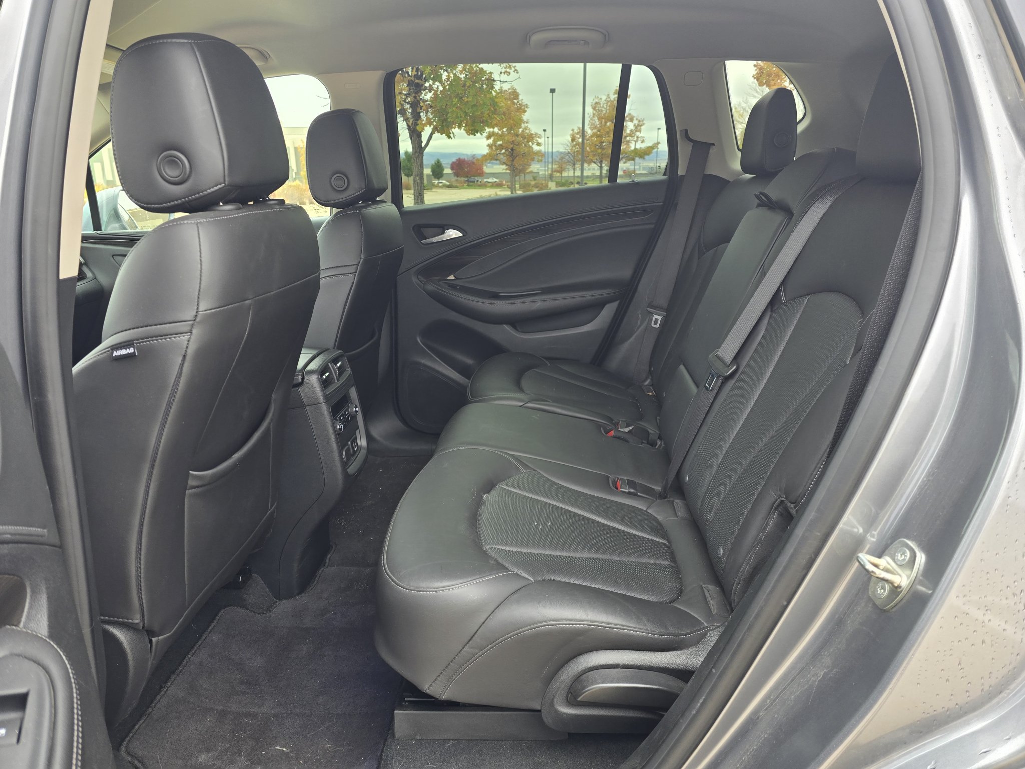 Used 2020 Buick Envision Essence AWD/4WD image 14