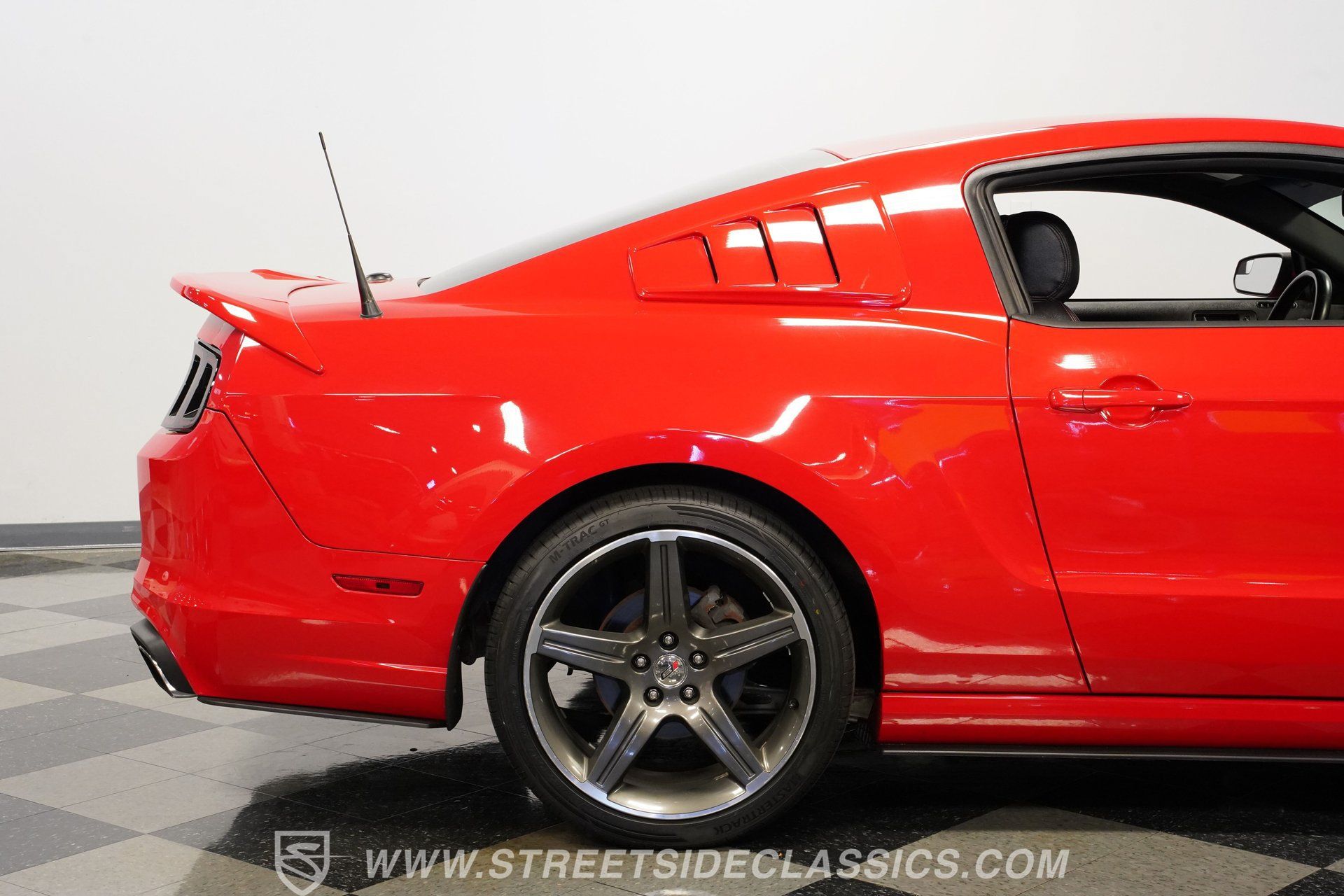 Used 2014 Ford Mustang GT Premium w/ GT Track Package RWD image 30