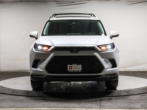 Certified 2025 Toyota Grand Highlander AWD Hybrid image 7