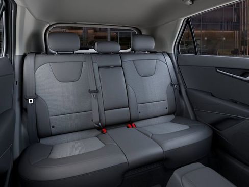 New 2026 Kia Niro EX FWD image 16