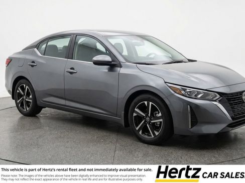 Used 2025 Nissan Sentra SV image 1