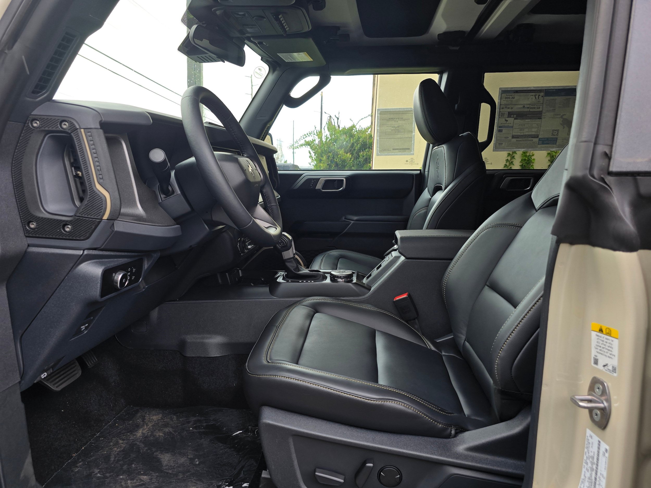 New 2026 Ford Bronco Badlands w/ Sasquatch Package AWD/4WD image 10