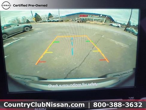 Certified 2024 Nissan Frontier SV image 19