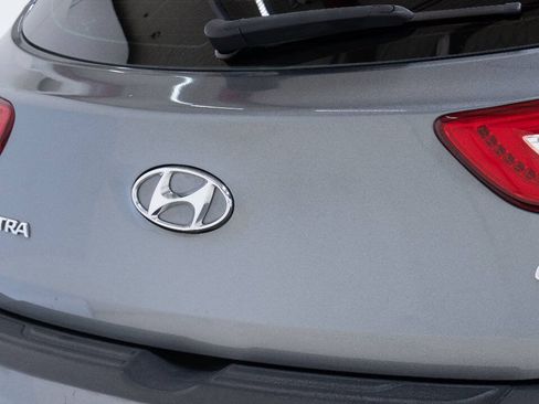 Used 2016 Hyundai Elantra GT w/ Option Group 03 FWD image 21