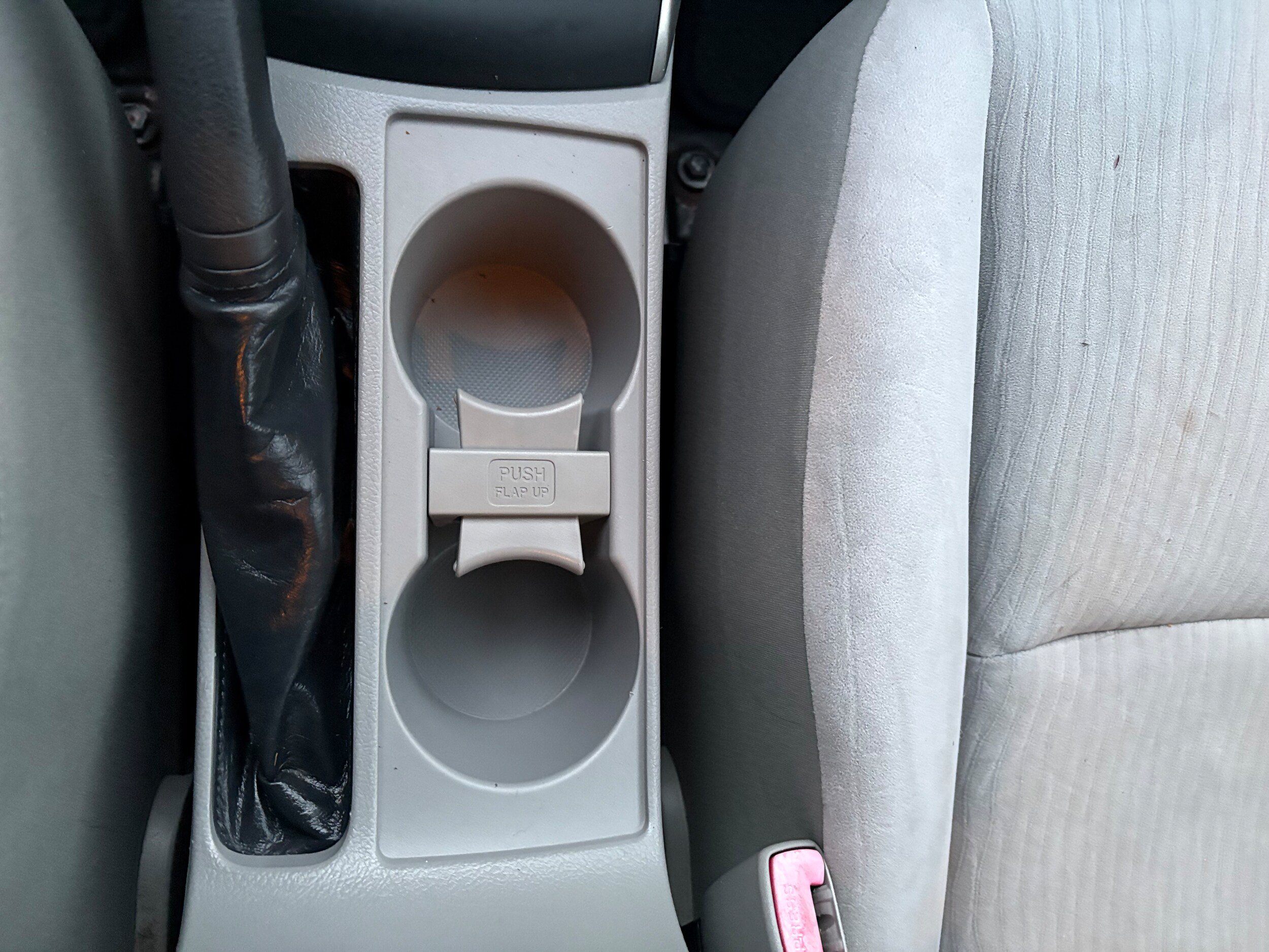 Used 2010 Toyota Corolla LE w/ All Weather Guard Pkg FWD image 34