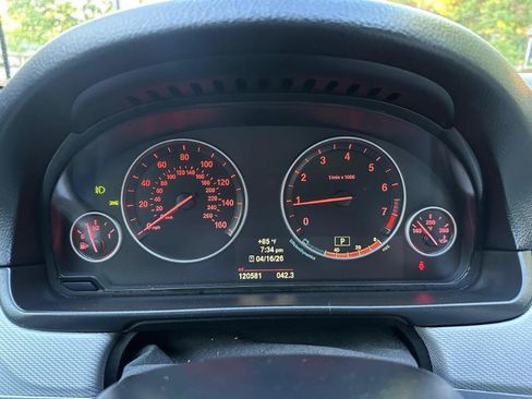 Used 2014 BMW 528i xDrive Sedan AWD/4WD image 25