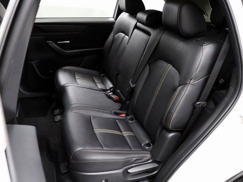 Used 2025 MAZDA CX-90 3.3 Turbo w/ Select Package image 13