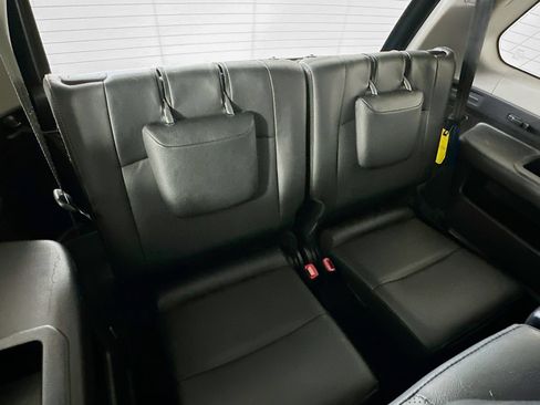 Used 2019 Toyota 4Runner Limited AWD/4WD image 26