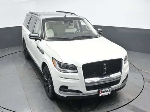 Used 2022 Lincoln Navigator Black Label image 40