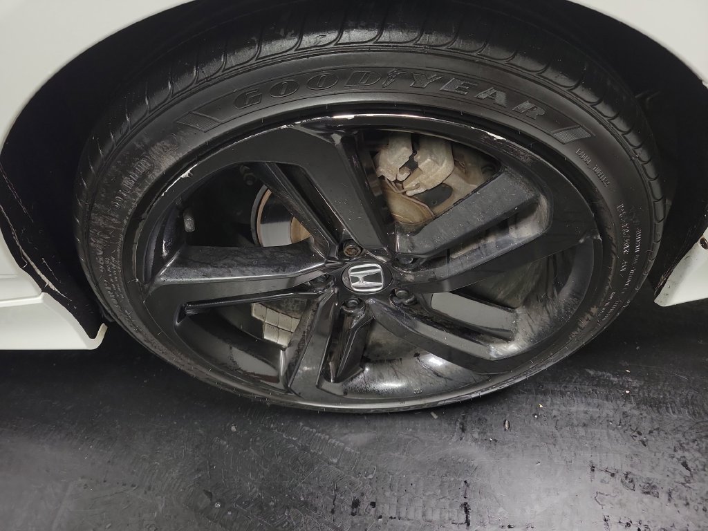 Used 2019 Honda Accord Sport image 12