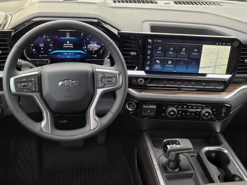 New 2026 Chevrolet Silverado 1500 RST w/ Dark Appearance Package image 10