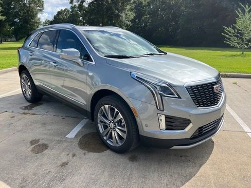 New 2026 Cadillac XT5 Premium Luxury w/ LPO, Floor Liner Package FWD image 10
