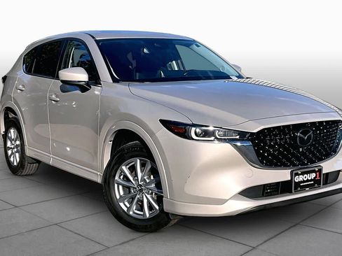 Used 2024 MAZDA CX-5 AWD 2.5 S w/ Preferred Package image 3