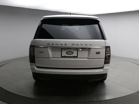 Used 2019 Land Rover Range Rover HSE image 4