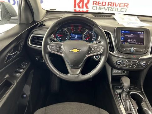Used 2024 Chevrolet Equinox LT AWD/4WD image 14