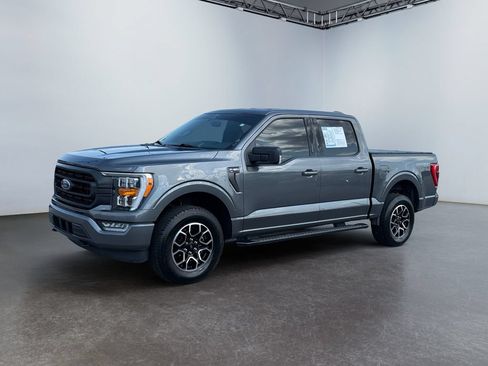 Used 2022 Ford F150 XLT w/ Equipment Group 302A High AWD/4WD image 7