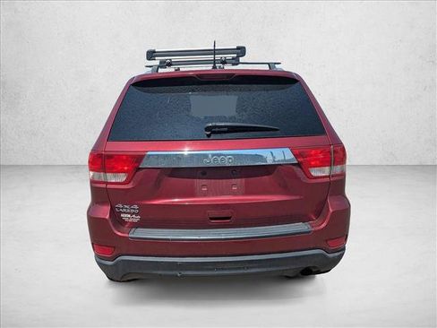 Used 2012 Jeep Grand Cherokee Laredo w/ Laredo E Group AWD/4WD image 6