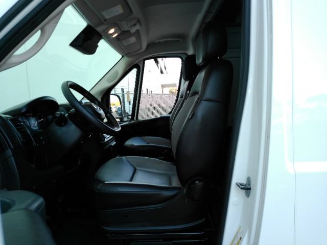 Used 2025 RAM ProMaster 2500 w/ Convenience Group FWD image 18