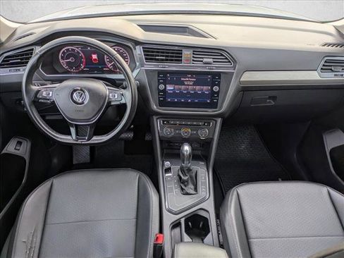 Used 2019 Volkswagen Tiguan SEL image 17