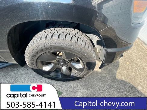 Used 2019 RAM 1500 Big Horn image 8