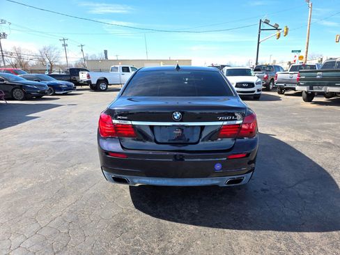 Used 2014 BMW 750Li xDrive image 29