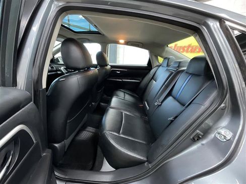 Used 2018 Nissan Altima 2.5 SR w/ SR Midnight Edition image 20