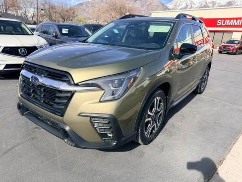Used 2024 Subaru Ascent Limited w/ Technology Package AWD/4WD image 8