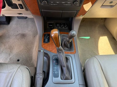 Used 2006 Lexus GX 470 AWD/4WD image 18