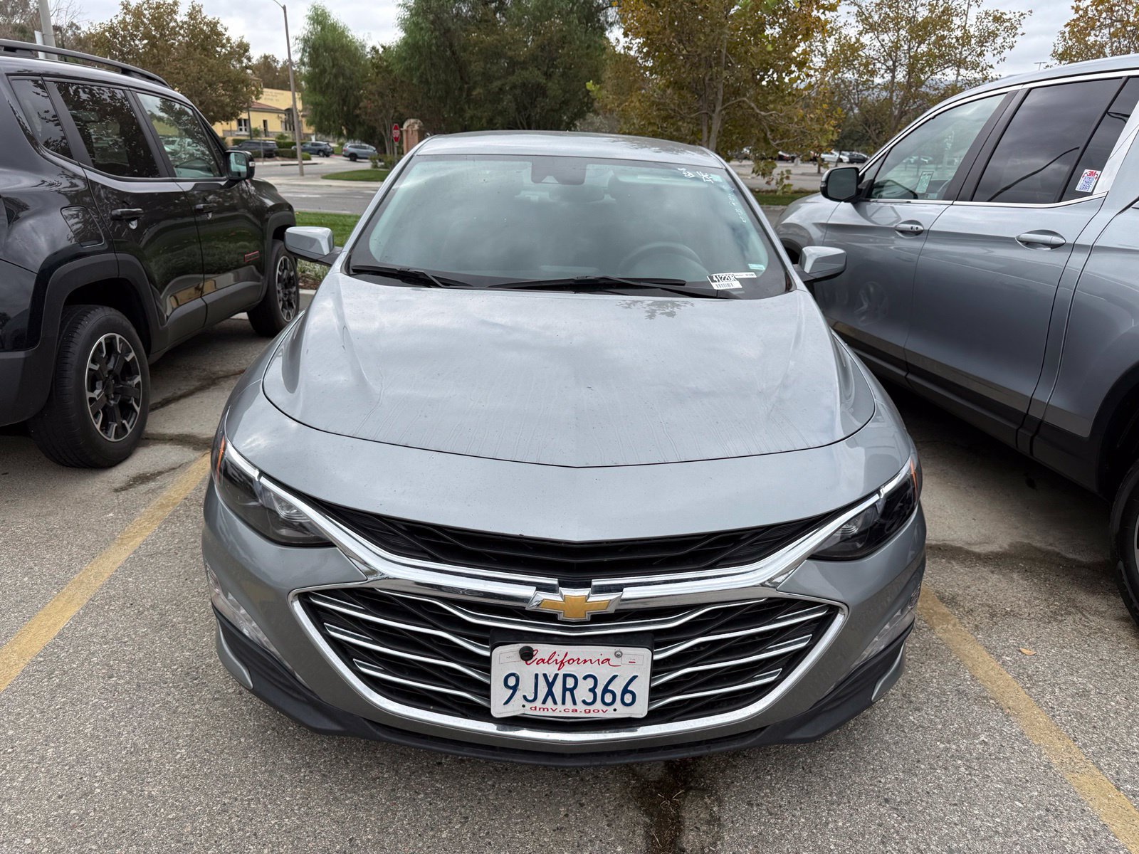 Used 2024 Chevrolet Malibu LT FWD image 2