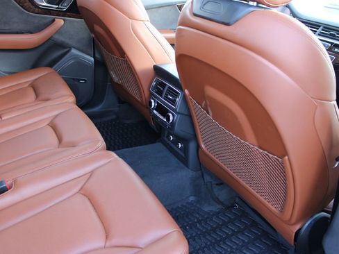 Used 2019 Audi Q7 3.0T Prestige image 48