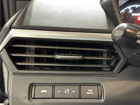 Used 2022 Nissan Altima 2.5 S FWD image 23