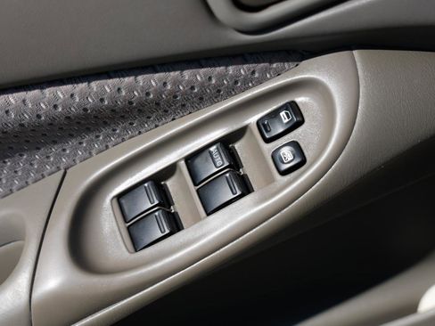 Used 2006 Nissan Sentra 1.8 S image 37