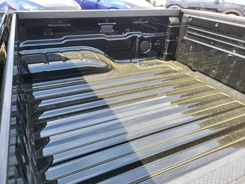 New 2026 Nissan Frontier S image 12