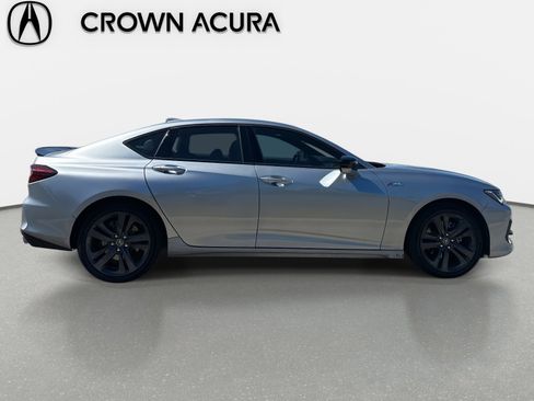 Used 2022 Acura TLX SH-AWD w/ A-SPEC Pkg image 9
