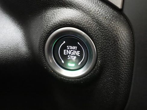 Used 2025 Chevrolet Silverado 2500 W/T w/ WT Convenience Package image 17