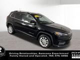 Used 2019 Jeep Cherokee Latitude w/ Cold Weather Group image 2